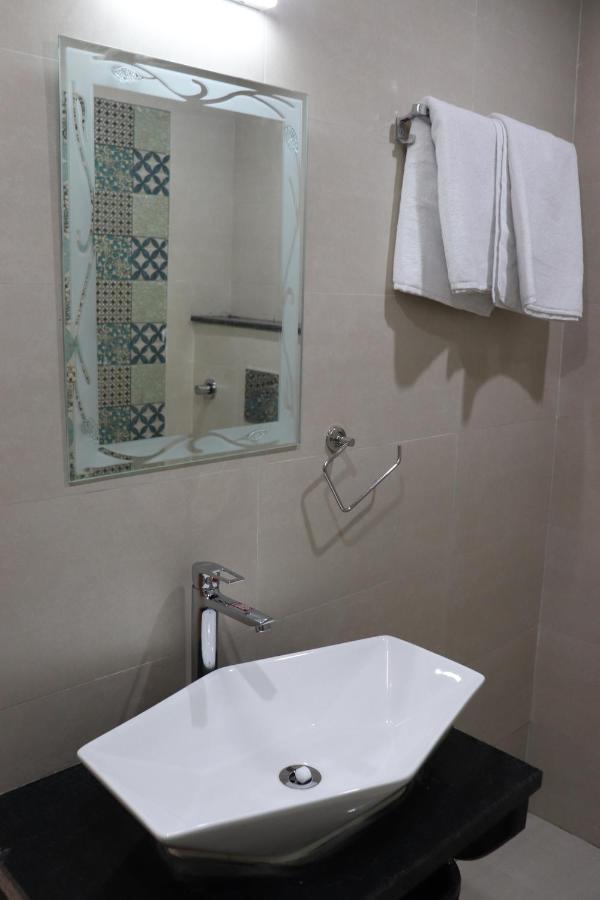 Hotel Jmb ジョードプル エクステリア 写真